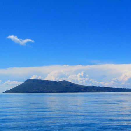 בית הארחה Isla Amantani 	Titicaca Chaska Wasi Amantani מראה חיצוני תמונה
