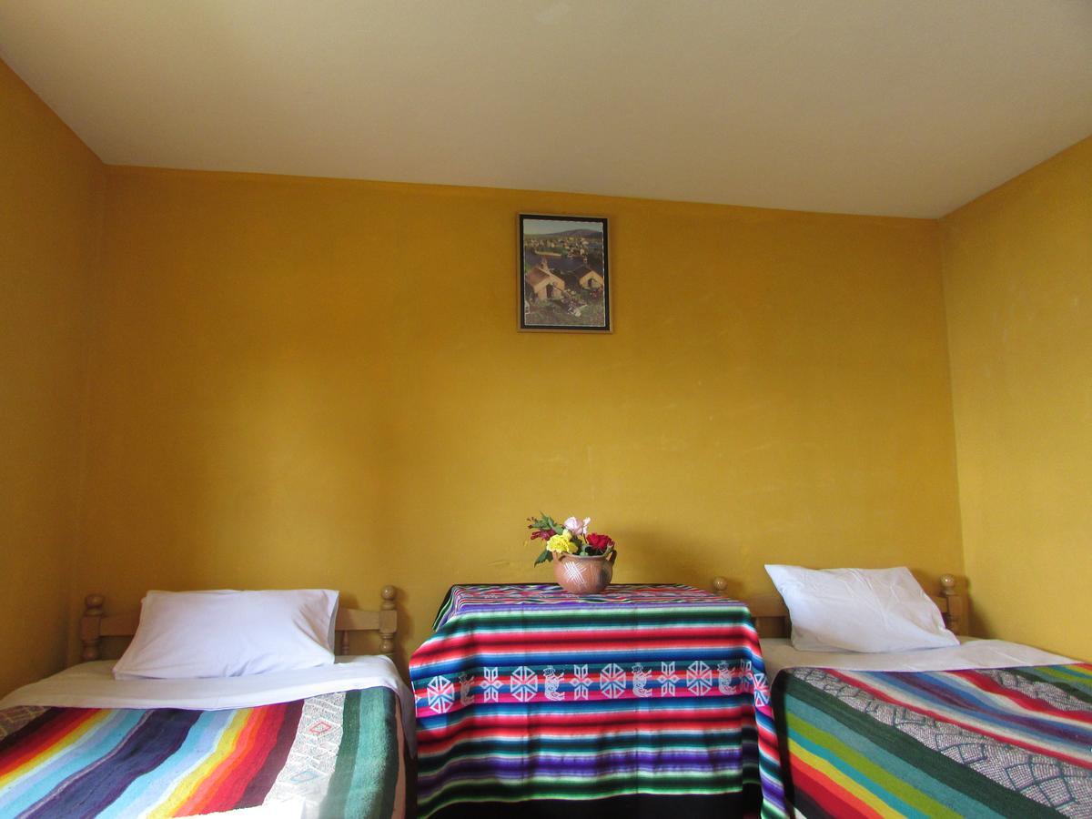בית הארחה Isla Amantani 	Titicaca Chaska Wasi Amantani מראה חיצוני תמונה